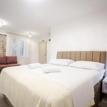 게스트하우스 Lions Luxury 4*