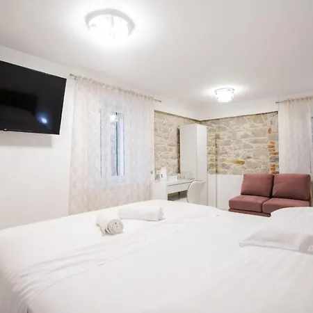 Pensjonat Lions Luxury Split